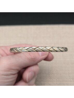 7 Inch Vintage Diamond Cut Frosted Criss Cross Engraved Sterling Silver Bracelet